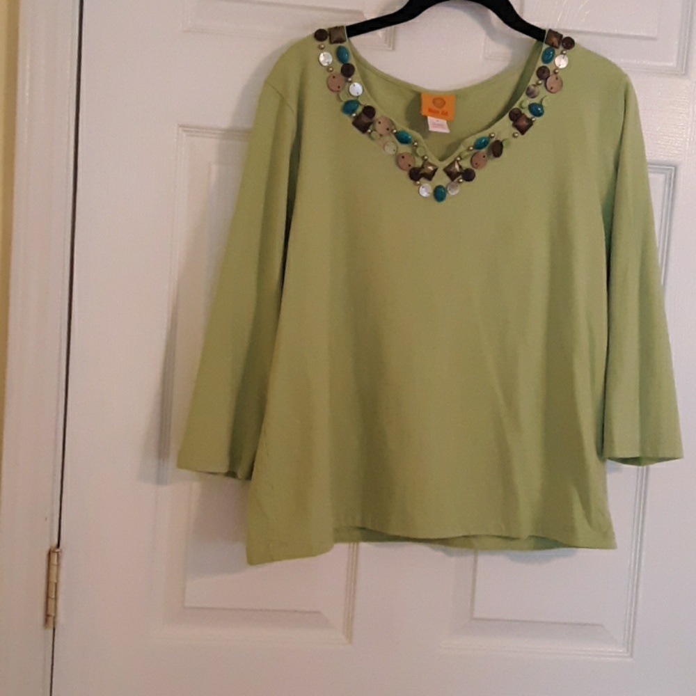 Ruby  Rd.  Shirt  size  XL.